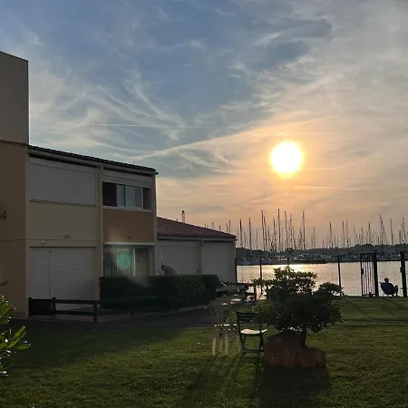 24 Tropic Deluxe Agde