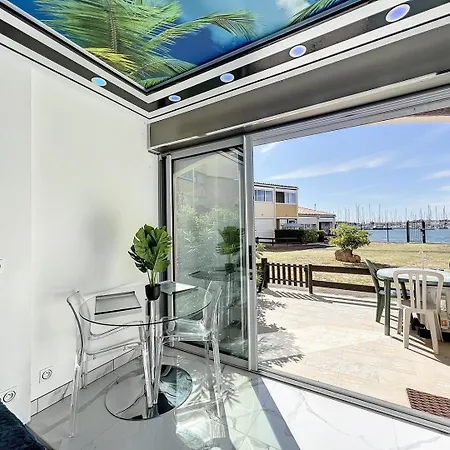 24 Tropic Deluxe Apartament Agde