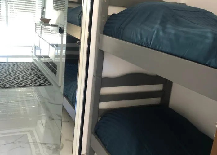 24 Tropic Deluxe Appartamento Agde